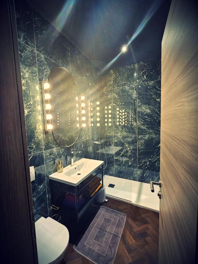 Booza 9 Luxury Room Split Luaran gambar